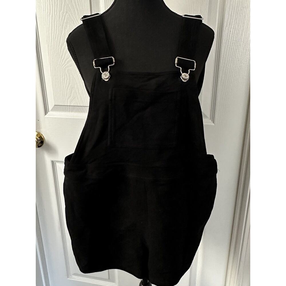 Girls Black Velvet Short Overalls Size Large